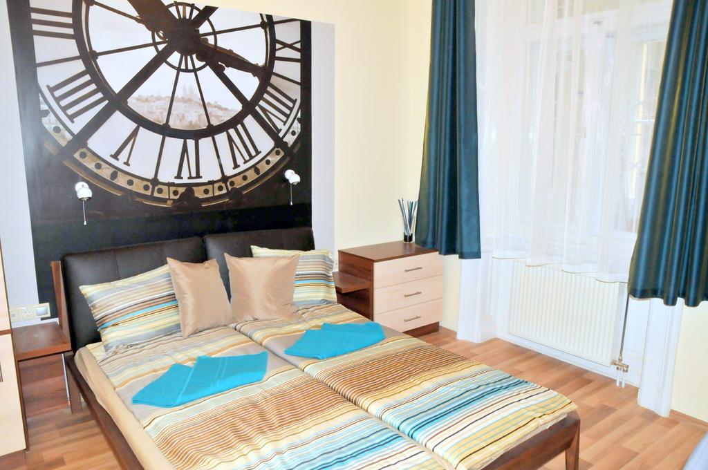Frank & Fang Apartments Budapest Luaran gambar