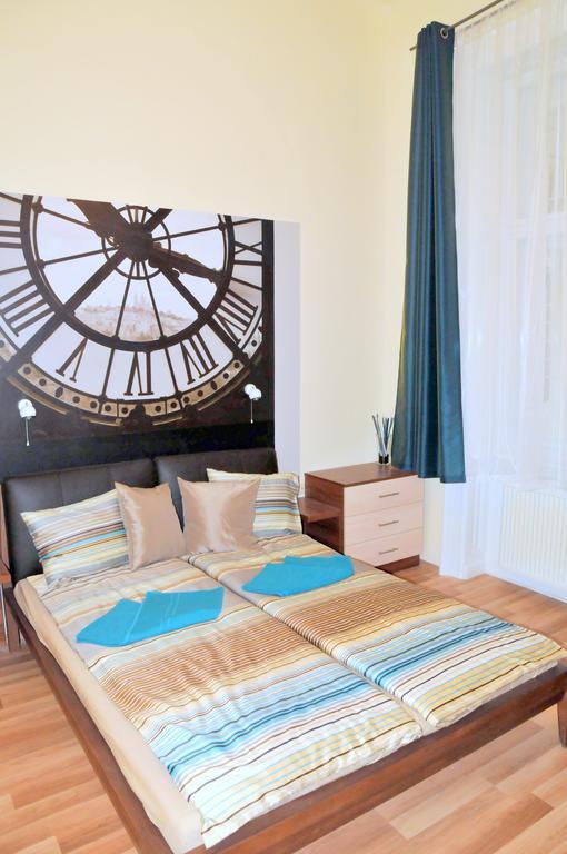 Frank & Fang Apartments Budapest Luaran gambar