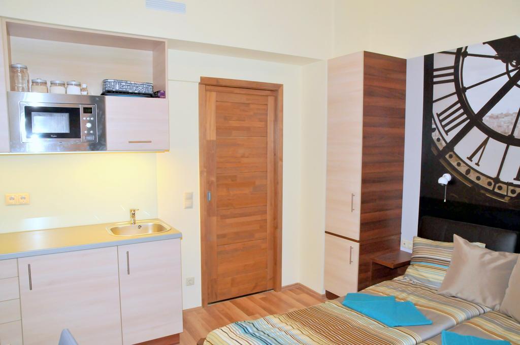 Frank & Fang Apartments Budapest Luaran gambar