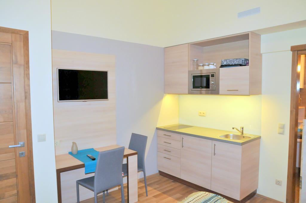 Frank & Fang Apartments Budapest Luaran gambar